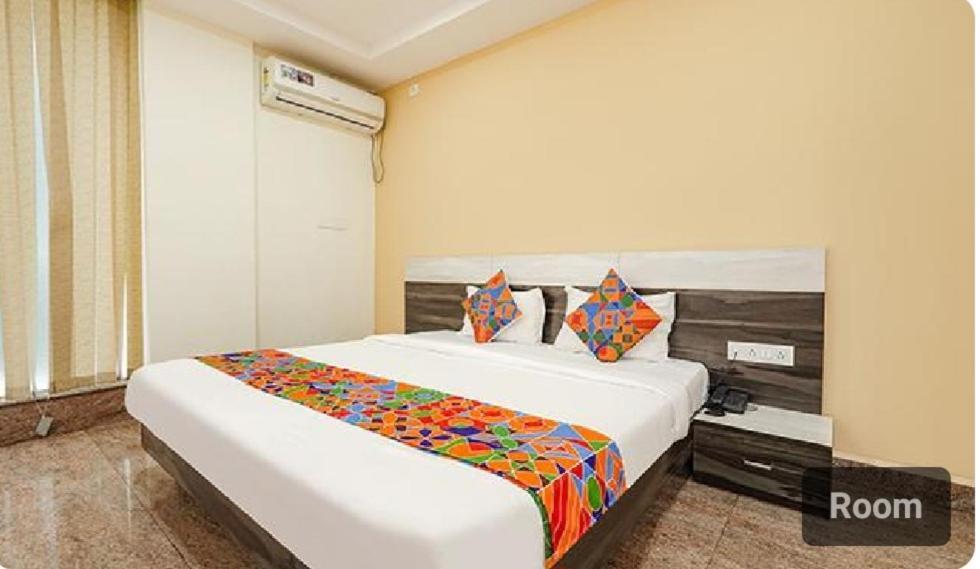 Lavish Residency Hotel Bangalore Exterior photo