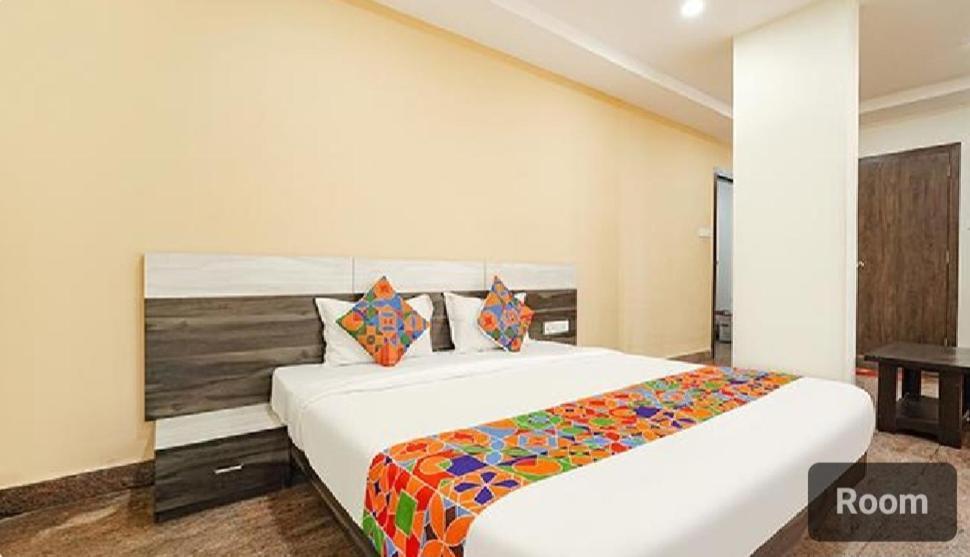 Lavish Residency Hotel Bangalore Exterior photo